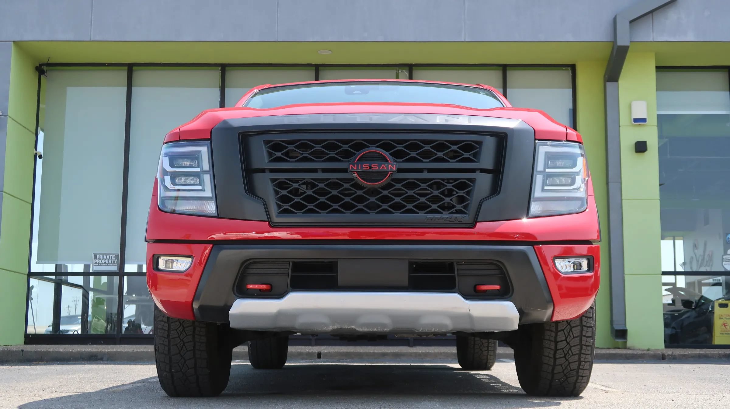 Used 2024 Nissan Titan PRO-4X w/ Off Road Protection Package AWD/4WD image 3