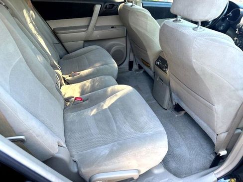Used 2010 Toyota Highlander 4WD image 7