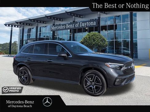 Certified 2025 Mercedes-Benz GLC 300 4MATIC image 1