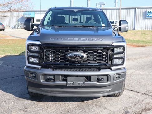 New 2026 Ford F350 Lariat w/ Black Appearance Package image 25
