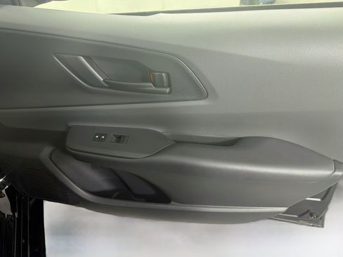 Used 2026 Toyota Prius LE FWD image 29