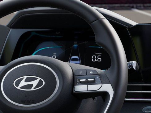 New 2026 Hyundai Elantra SEL Sport FWD image 14