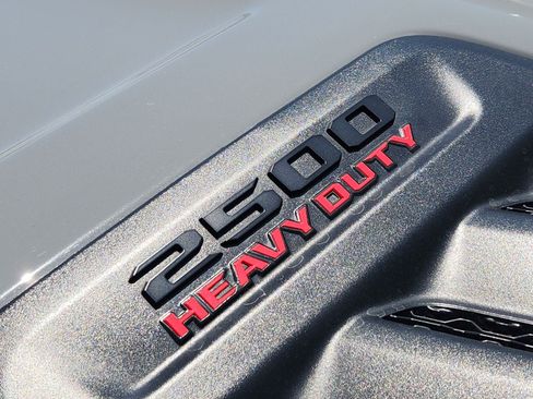 Used 2026 RAM 2500 Laramie w/ Night Edition AWD/4WD image 19