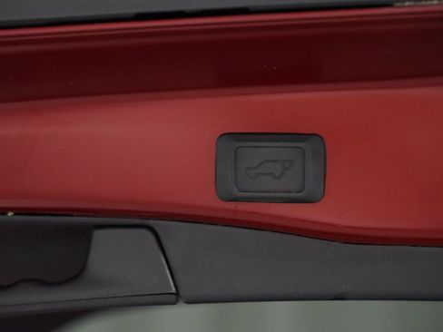 Certified 2022 Toyota RAV4 XLE Premium FWD image 34