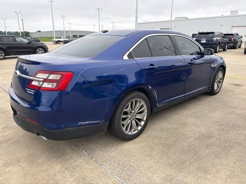 Used 2013 Ford Taurus Limited FWD image 7