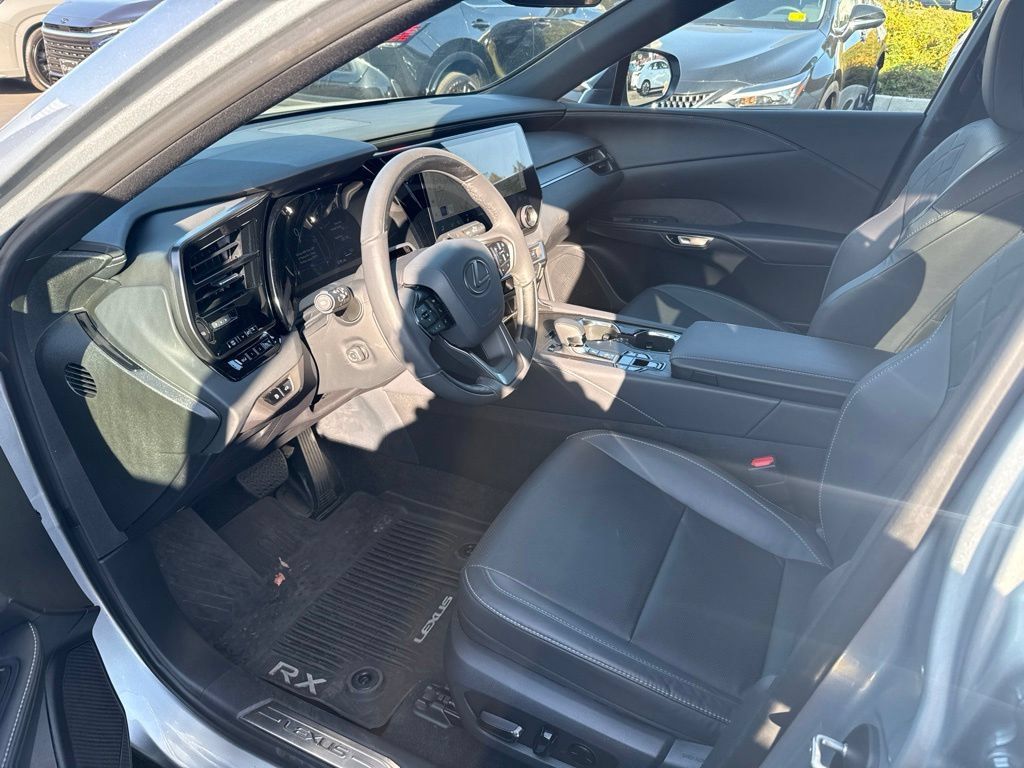 Certified 2025 Lexus RX 350 Premium w/ Convenience Package AWD/4WD image 5