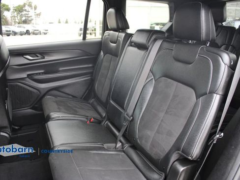 Used 2024 Jeep Grand Cherokee L Laredo AWD/4WD image 25