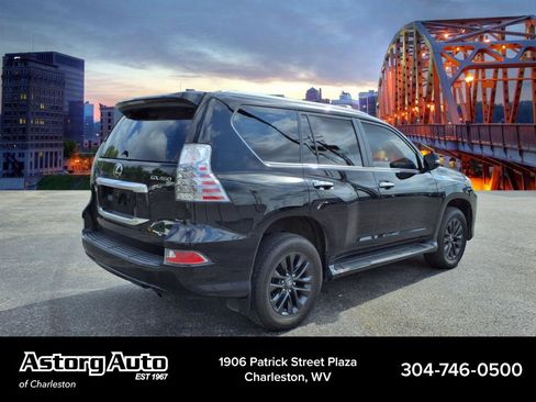 Used 2021 Lexus GX 460 Premium image 3
