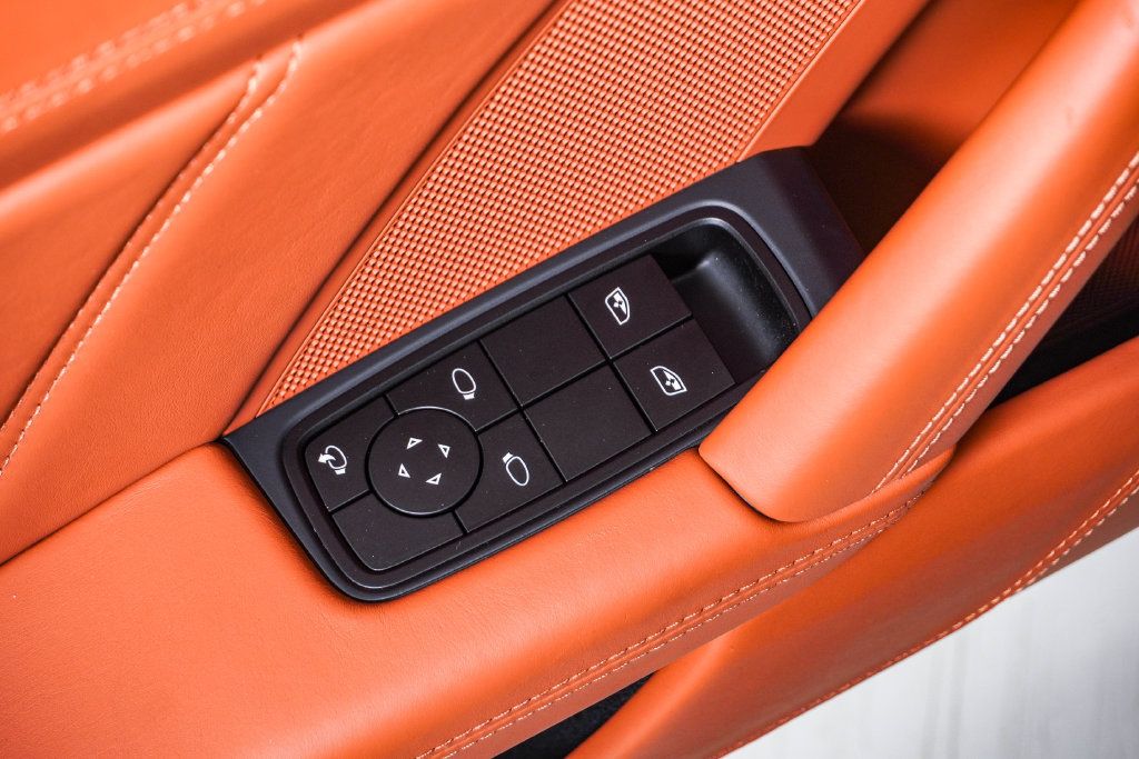Certified 2026 Porsche 911 Targa 4 GTS AWD/4WD image 31