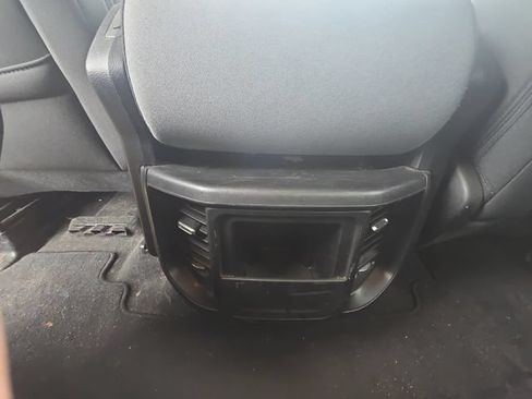 Used 2020 RAM 1500 Big Horn AWD/4WD image 21