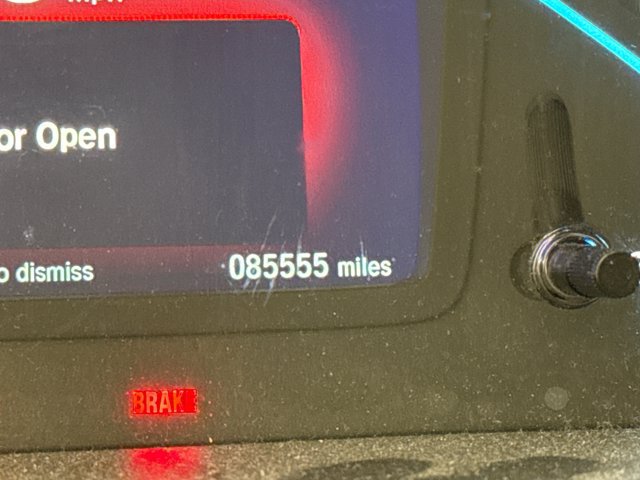 Used 2018 Honda Odyssey Touring image 10