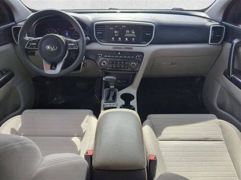 Used 2021 Kia Sportage LX w/ LX Fwd Popular Package image 19