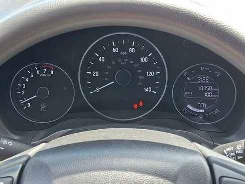 Used 2018 Honda HR-V EX image 20