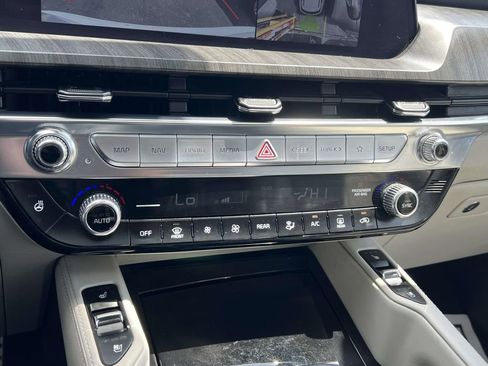 Used 2023 Kia Telluride SX AWD/4WD image 31