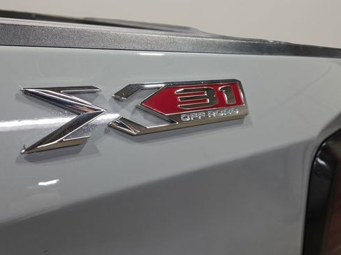 Used 2024 GMC Sierra 1500 Elevation w/ X31 Off-Road Package AWD/4WD image 31