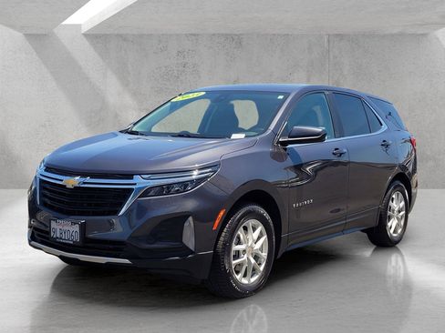 Used 2023 Chevrolet Equinox LT w/ Driver Convenience Package AWD/4WD image 9