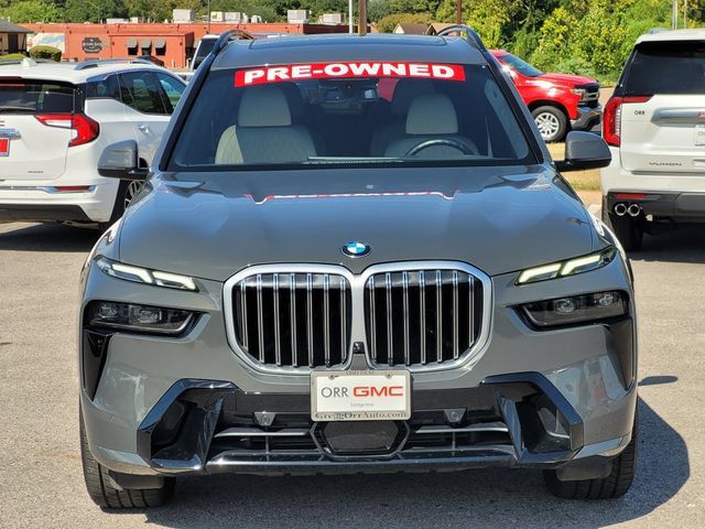 Used 2023 BMW X7 xDrive40i w/ M Sport Package AWD/4WD image 2