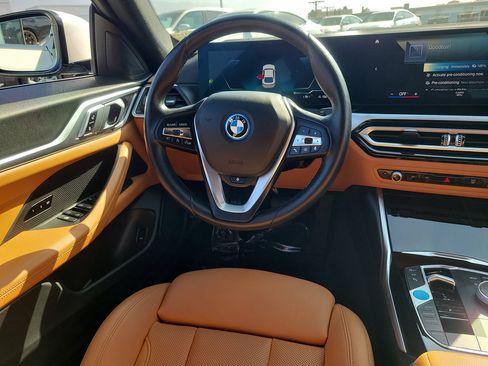 Used 2023 BMW i4 eDrive35 w/ Premium Package RWD image 12