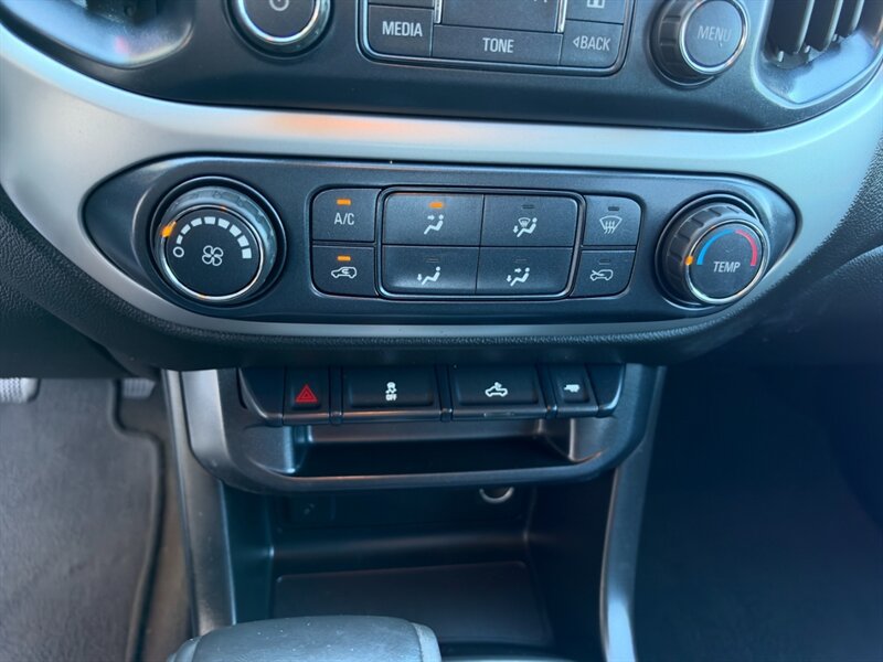 Used 2018 Chevrolet Colorado LT w/ Redline Special Edition RWD image 29