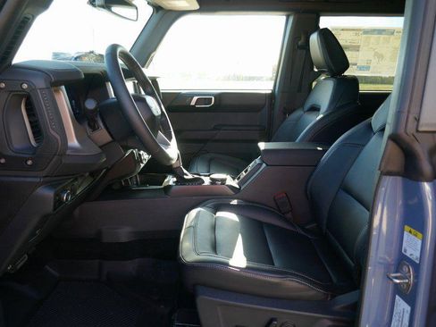 New 2025 Ford Bronco Outer Banks image 16