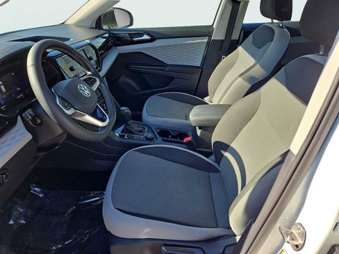 Certified 2023 Volkswagen Taos S AWD/4WD image 10