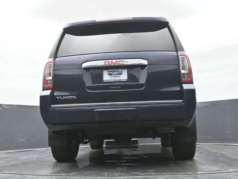 Used 2020 GMC Yukon Denali w/ Open Road Package AWD/4WD image 38
