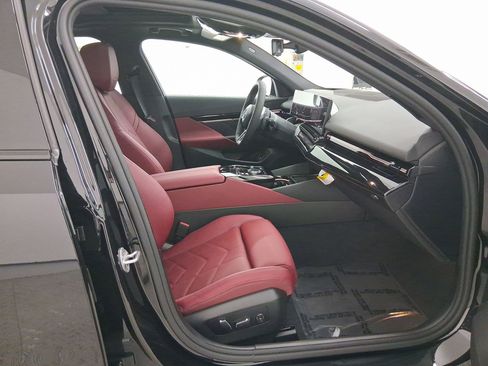New 2026 BMW 530i w/ M Sport Package RWD image 29