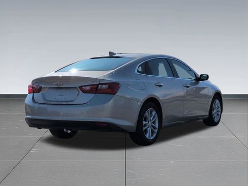 Used 2016 Chevrolet Malibu LT image 6