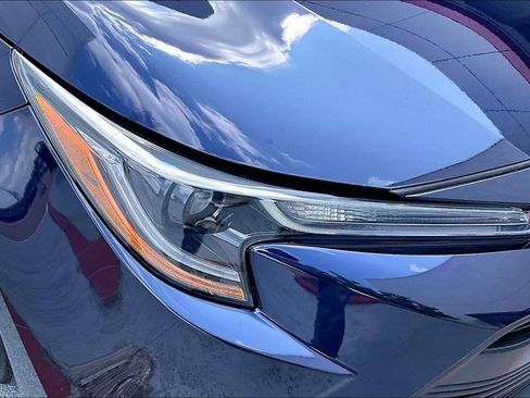 Certified 2024 Toyota Corolla LE FWD image 31