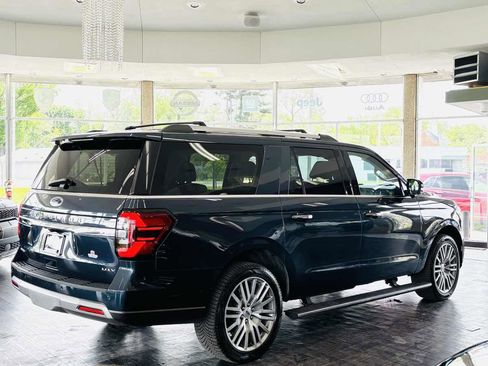 Used 2022 Ford Expedition Max Limited AWD/4WD image 5