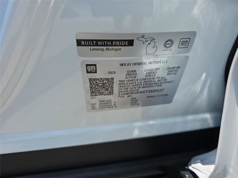 New 2026 Chevrolet Traverse LT w/ Sun and Wheel Package FWD image 38