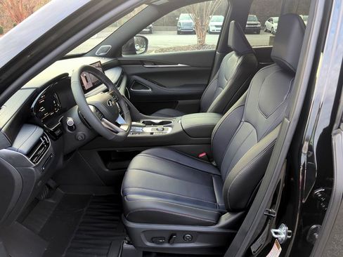 New 2026 INFINITI QX60 Sport image 11