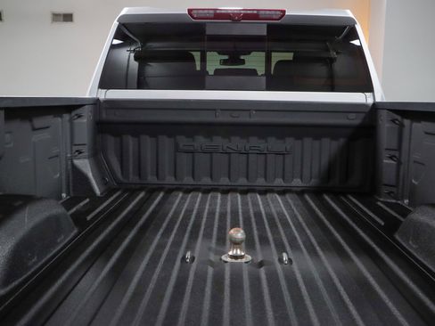 Used 2022 GMC Sierra 3500 Denali image 31