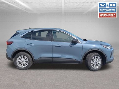 Used 2024 Ford Escape Active AWD/4WD image 4