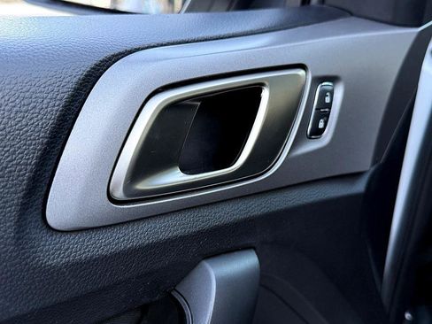 Used 2019 Ford Ranger XLT w/ Equipment Group 302A Luxury image 11