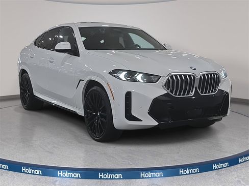 Used 2024 BMW X6 xDrive40i image 4