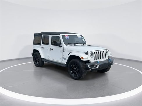 Used 2022 Jeep Wrangler Unlimited Sahara w/ Cold Weather Group image 1