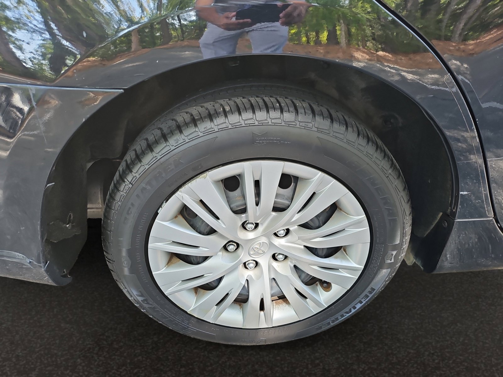 Used 2012 Toyota Camry FWD image 40