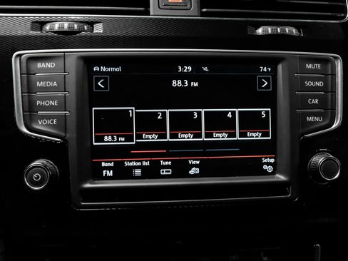 Used 2017 Volkswagen GTI S FWD image 25