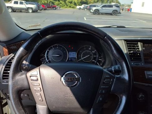 Used 2019 Nissan Armada Platinum w/ Captain's Chairs Package AWD/4WD image 13