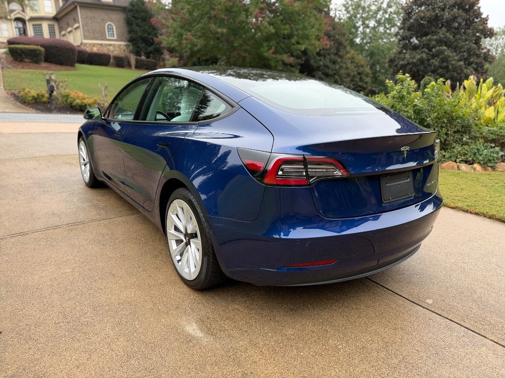 Used 2021 Tesla Model 3 Long Range AWD/4WD image 8