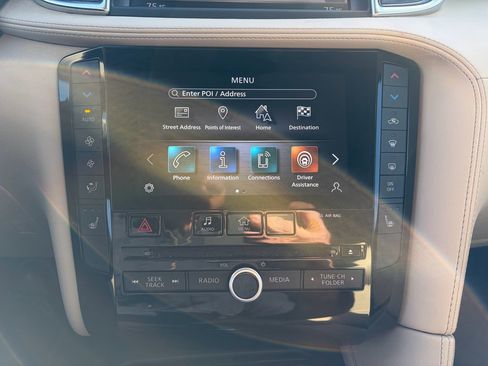 Used 2020 INFINITI QX50 Luxe w/ Navigation Package image 5