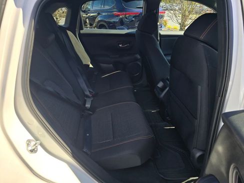 Certified 2024 Honda HR-V Sport image 8