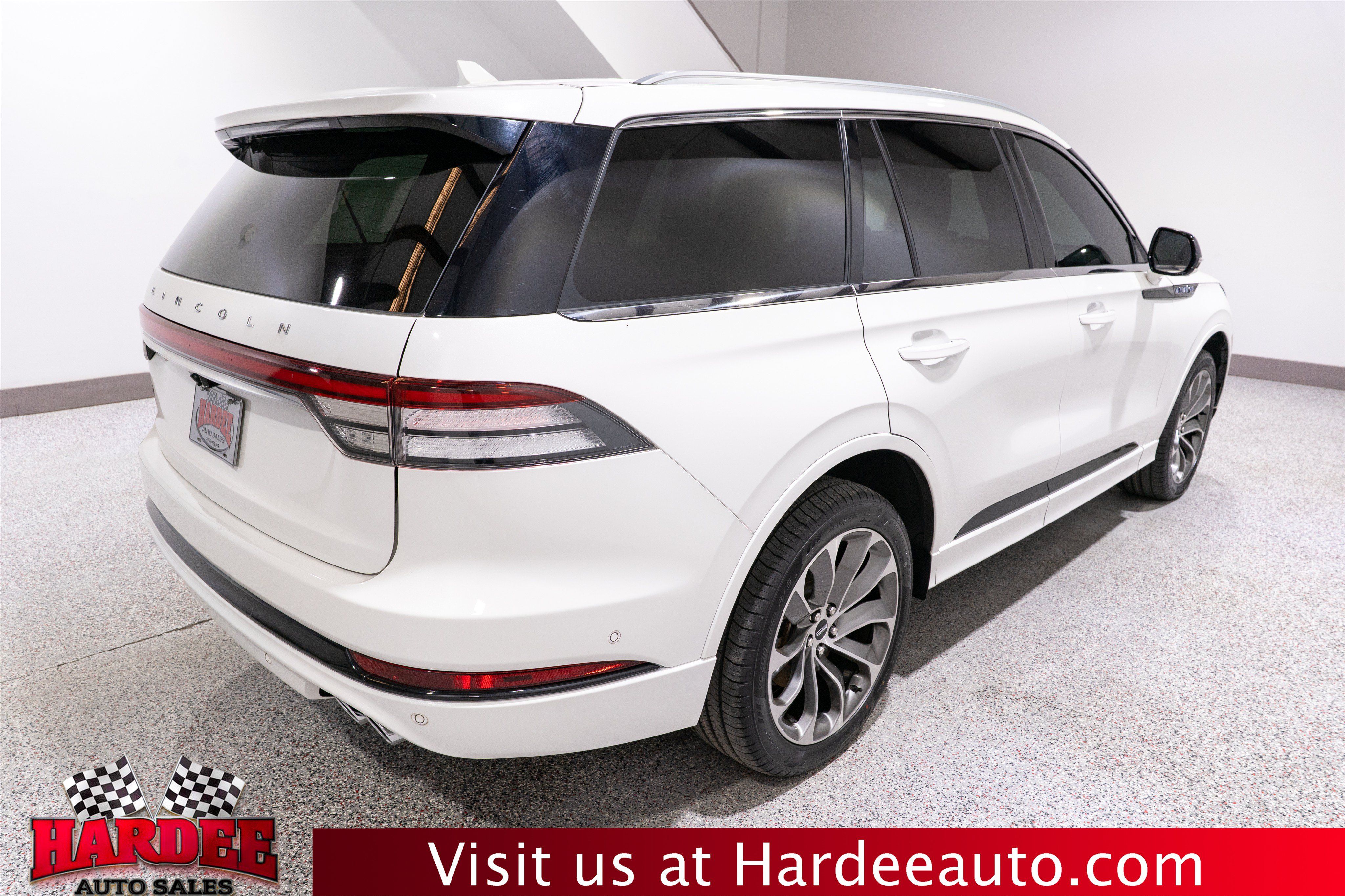 Used 2022 Lincoln Aviator Grand Touring w/ Equipment Group 301A AWD/4WD image 5