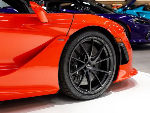New 2026 McLaren 750S image 38
