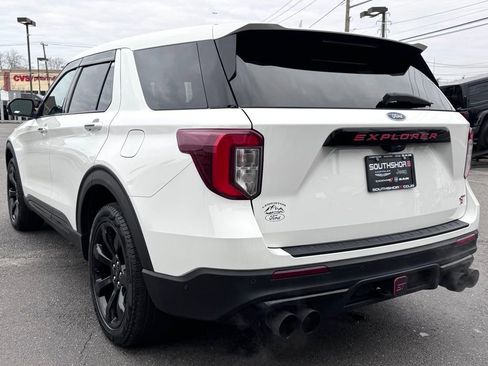 Used 2022 Ford Explorer ST w/ Equipment Group 401A image 5