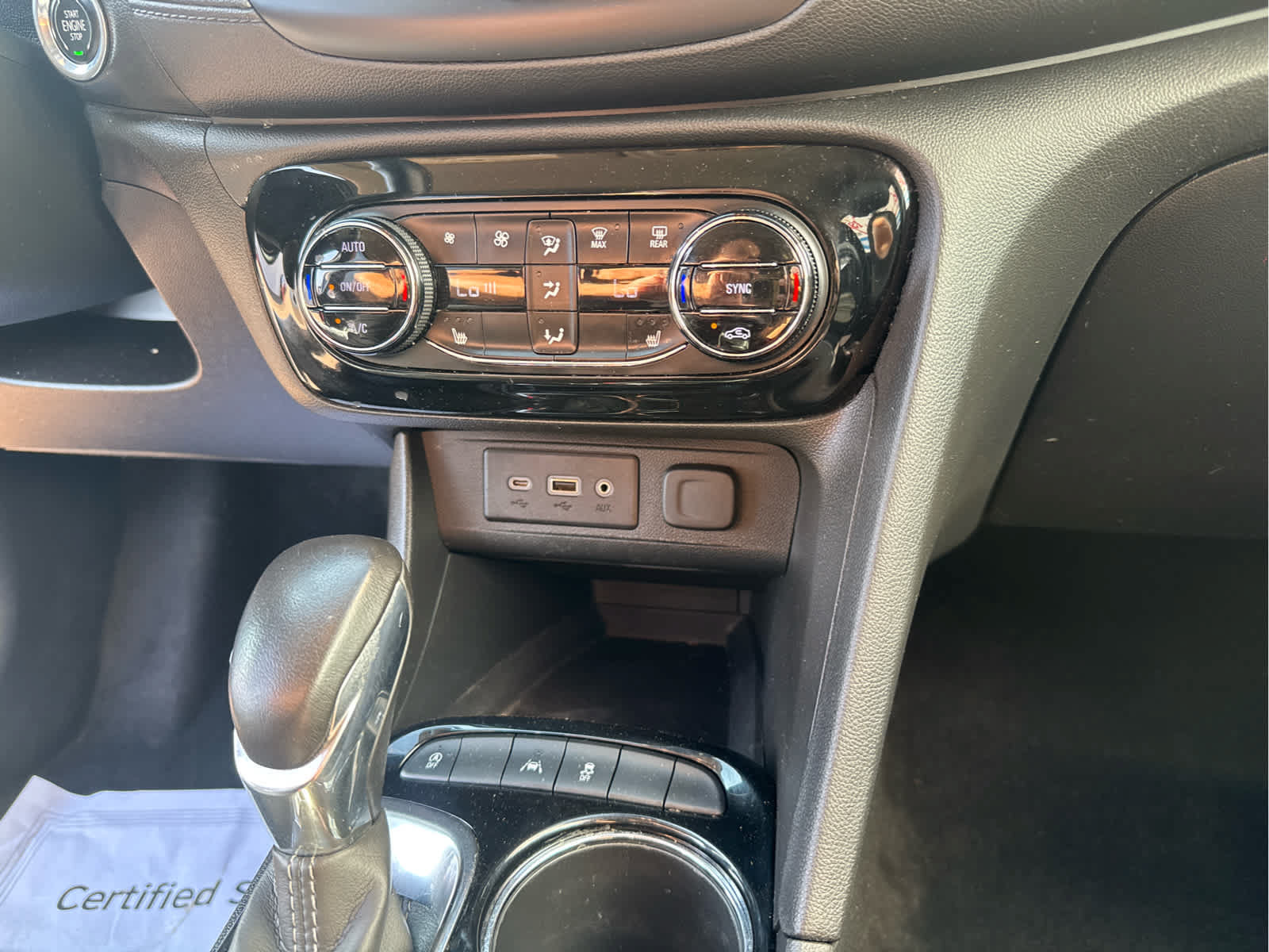 Used 2022 Buick Encore GX Select w/ Sport Touring Package FWD image 26