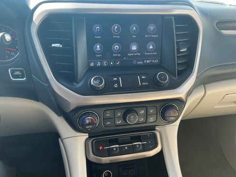 Used 2020 GMC Acadia Denali w/ Trailering Package AWD/4WD image 11
