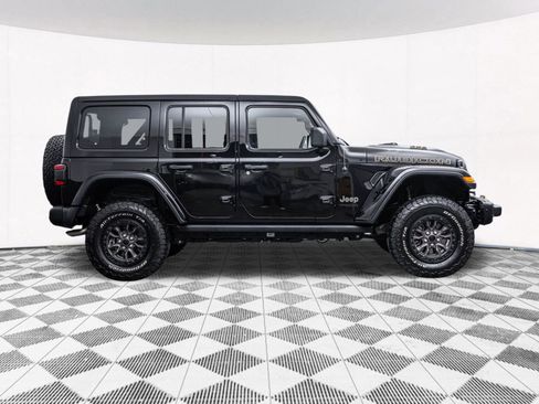 Used 2021 Jeep Wrangler Unlimited Rubicon w/ Trailer Tow Package AWD/4WD image 13