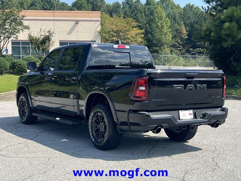 Used 2026 RAM 1500 Big Horn AWD/4WD image 2